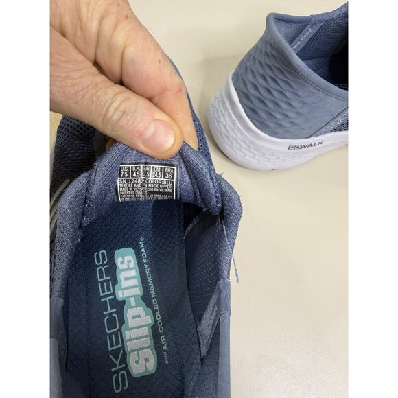 SKECHERS 7.5 Go Walk Flex Grand Entry Light Blue Womens Slip On Sneakers EUC - Picture 8 of 9